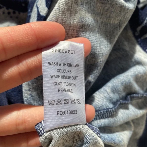 π KALEIDOSCOPE NAVY WHITE REINDEER 2-PIECE PAJAMA SCARF SET! - Picture 9 of 13